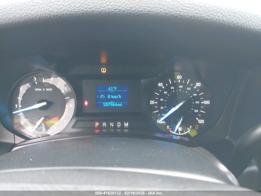 2015 Ford Expedition Xl VIN: 1FMJU1GT2FEF19329 Lot: 41620132