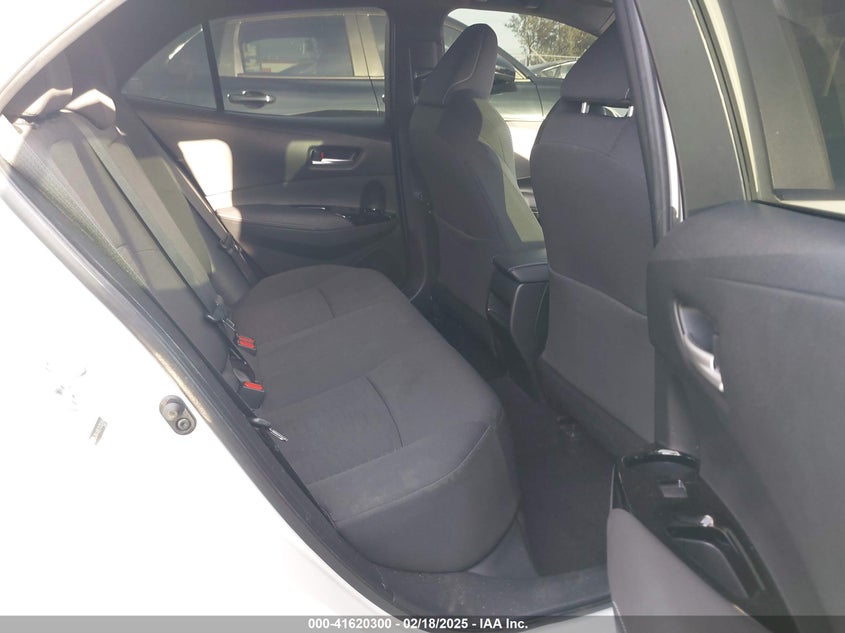 2019 TOYOTA COROLLA VIN: JTNK4RBE2K3052656