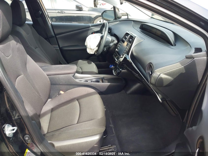 2022 TOYOTA PRIUS VIN: JTDKAMFU2N3157283