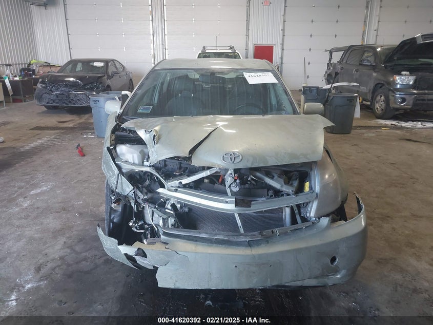 2008 TOYOTA PRIUS VIN: JTDKB20U983334619