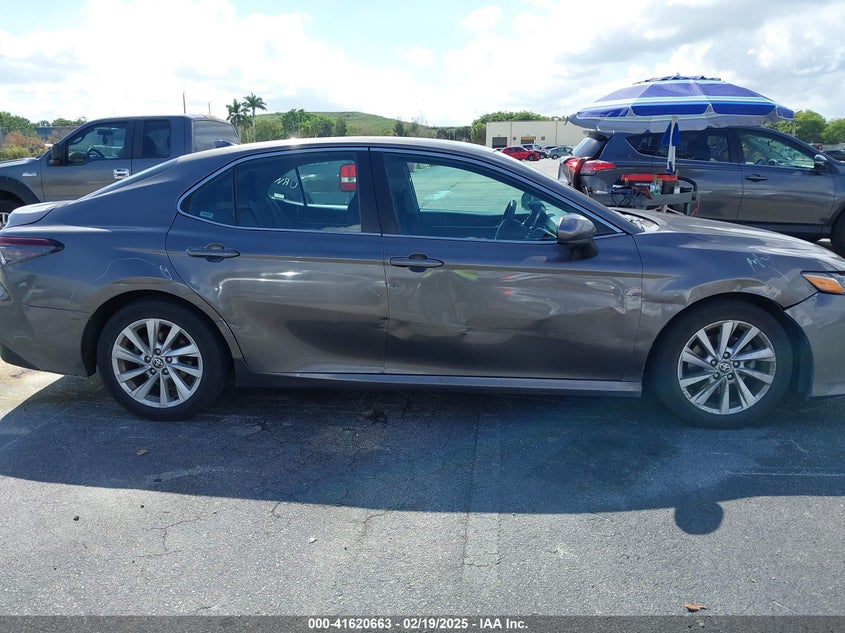 2022 TOYOTA CAMRY VIN: 4T1C11AK4NU636433
