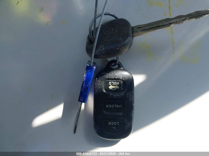 2004 Toyota Camry Xle VIN: 4T1BE30K74U375388 Lot: 41620723