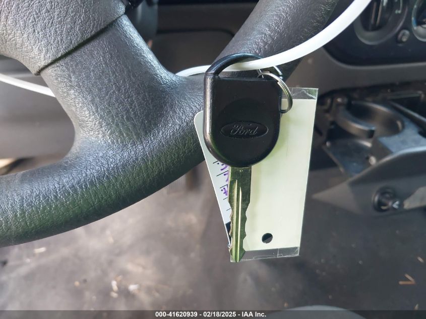 2003 Ford Expedition Xlt VIN: 1FMPU16L53LC03670 Lot: 41620939