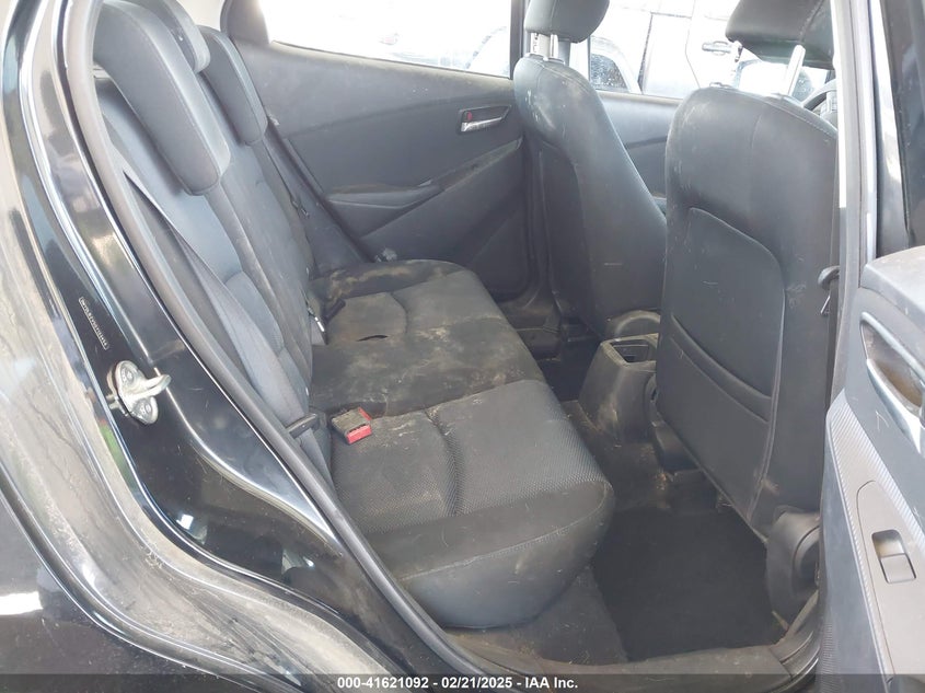 2016 SCION IA VIN: 3MYDLBZV5GY133454