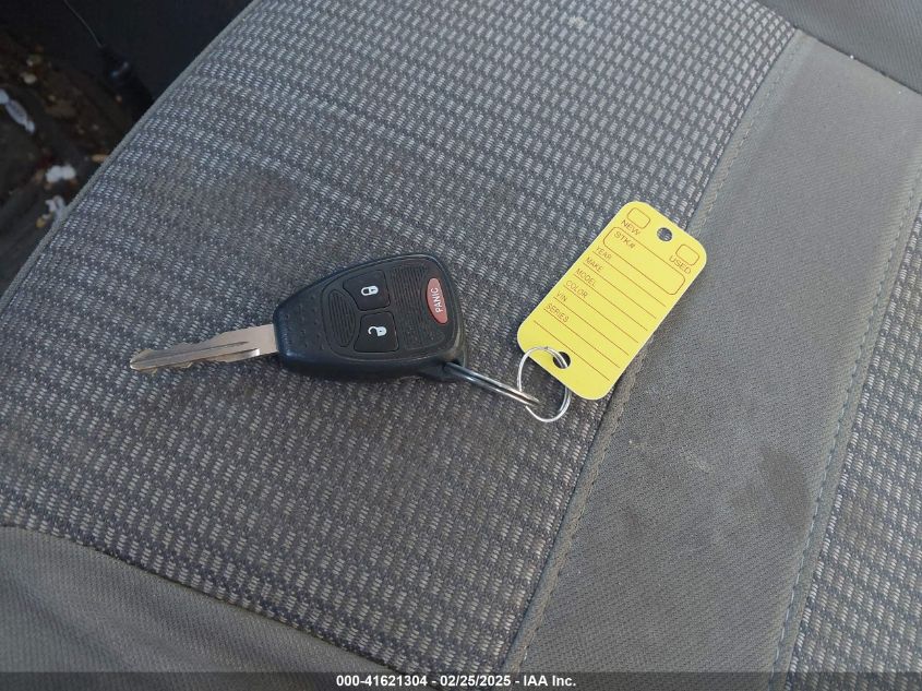 2007 Dodge Ram 1500 Slt/Trx4 Off Road/Sport VIN: 1D7HU18247J612070 Lot: 41621304