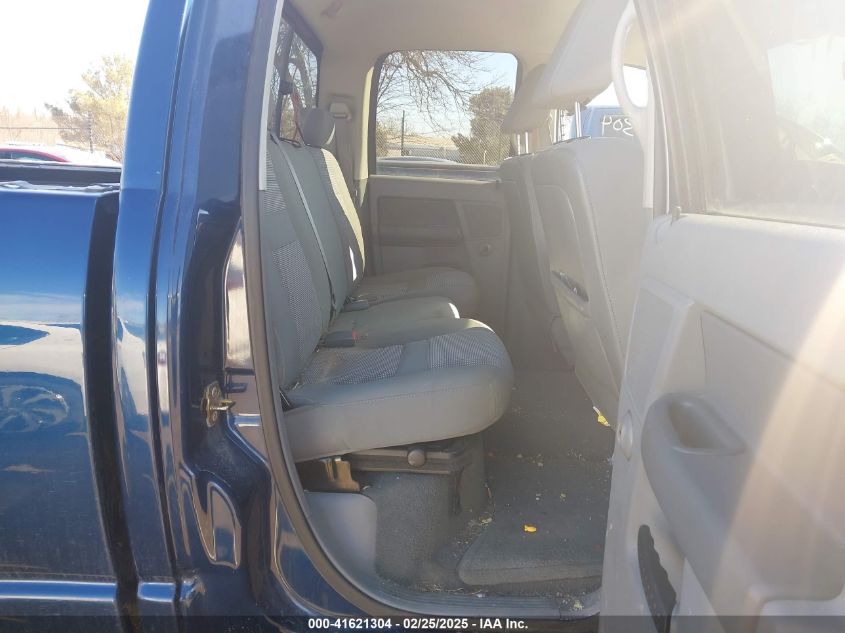 2007 Dodge Ram 1500 Slt/Trx4 Off Road/Sport VIN: 1D7HU18247J612070 Lot: 41621304