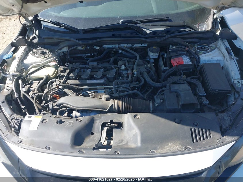 2018 HONDA CIVIC VIN: SHHFK7H52JU400821