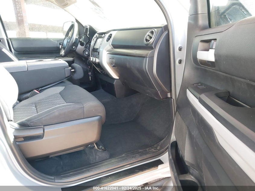 2019 TOYOTA TUNDRA VIN: 5TFUY5F19KX849156