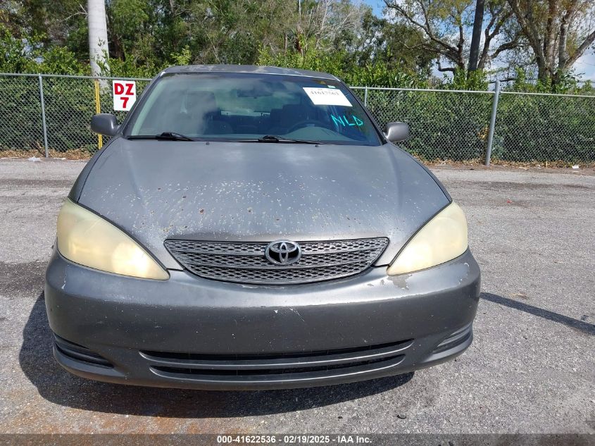 2004 Toyota Camry Le VIN: 4T1BE32K14U853494 Lot: 41622536