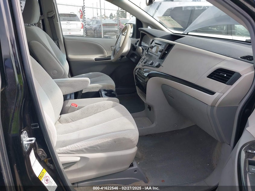 2012 TOYOTA SIENNA VIN: 5TDJK3DC0CS037989