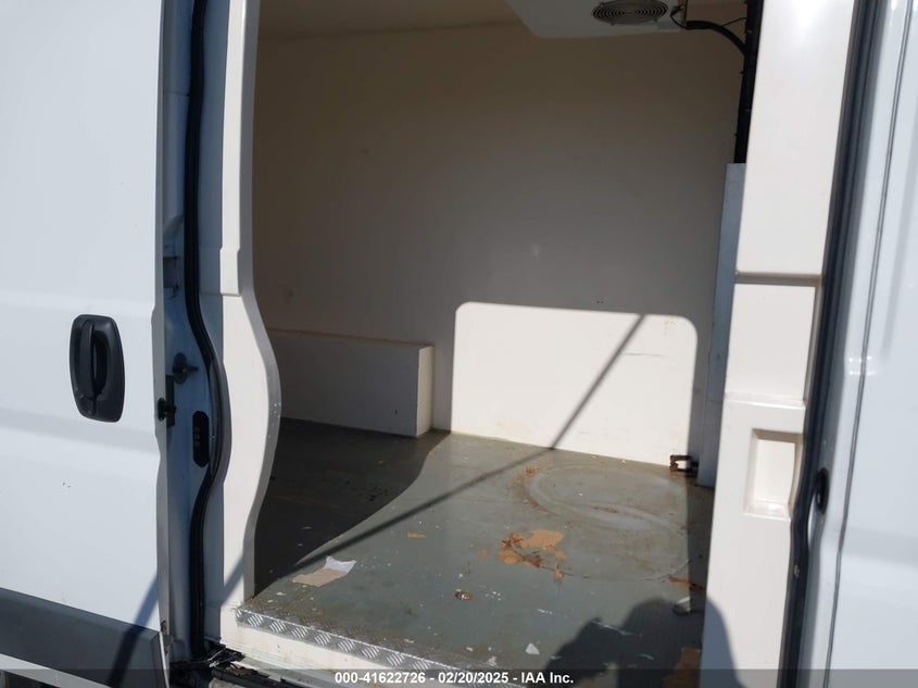 2017 Ram Promaster 2500 High Roof 136 Wb VIN: 3C6TRVCG7HE517654 Lot: 41622726