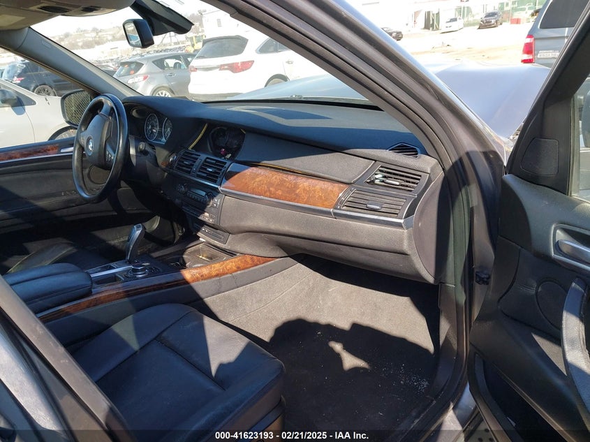 2011 BMW X5 xDrive35I/xDrive35I Premium/xDrive35I Sport Activity VIN: 5UXZV4C50BL402608 Lot: 41623193