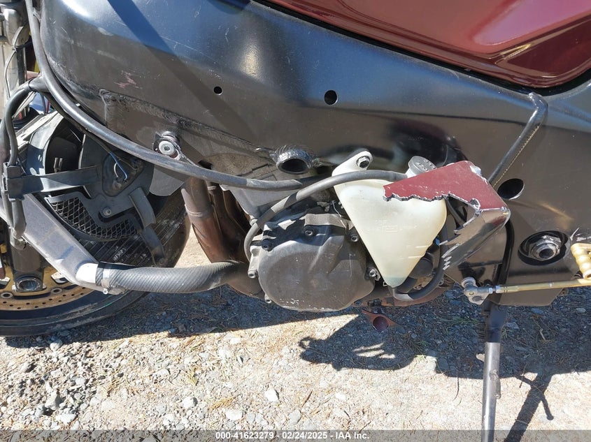 2003 SUZUKI GSX-R600 JS1GN7BA532103786