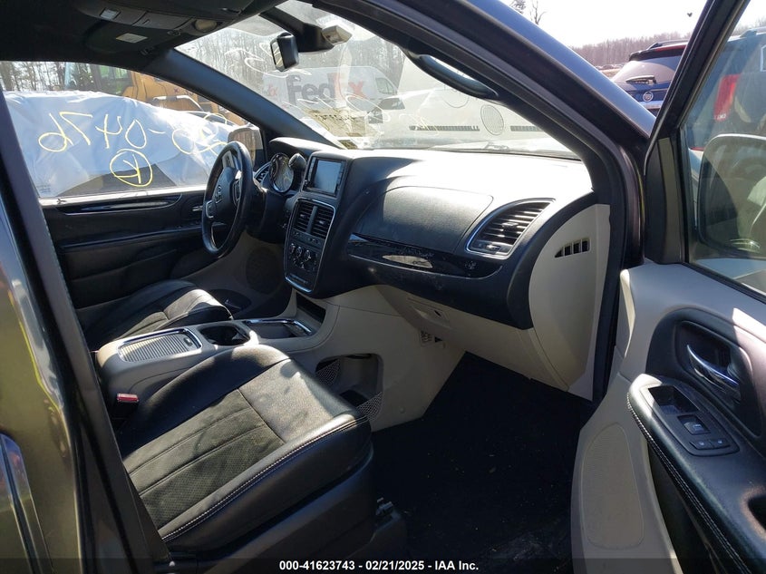 2018 DODGE GRAND CARAVAN SXT - 2C4RDGCG6JR343710