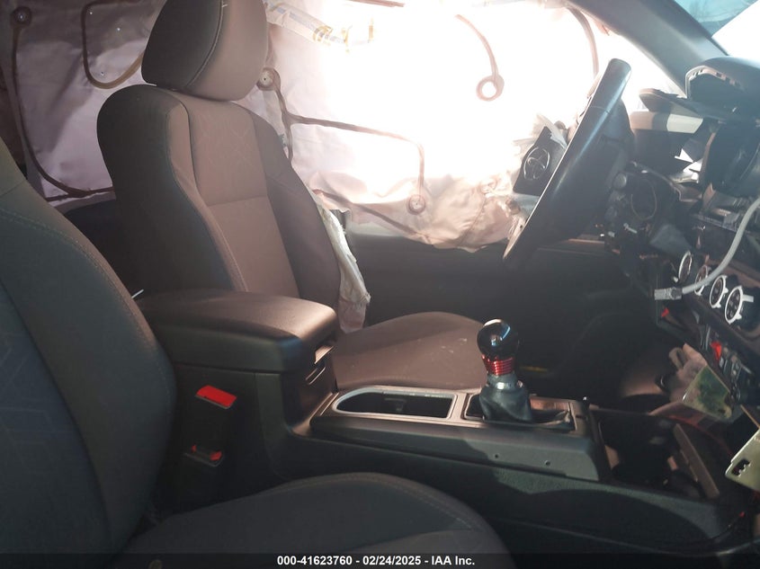 2018 TOYOTA TACOMA VIN: 5TFCZ5AN6JX144056