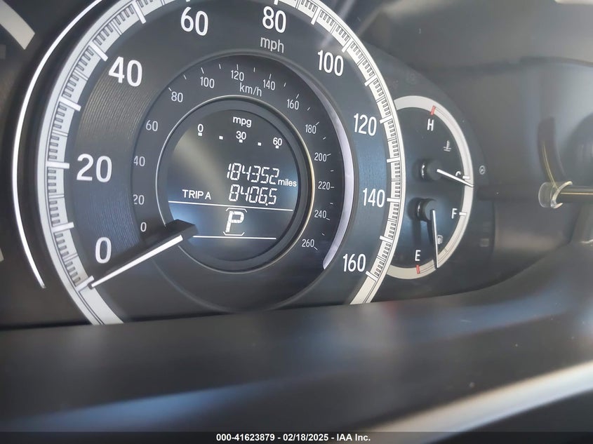 2017 HONDA ACCORD VIN: 1HGCR2F35HA275208