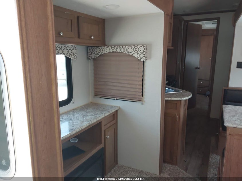 2021 RECREATION BY DESIGN 44' FC FW auction photo 7