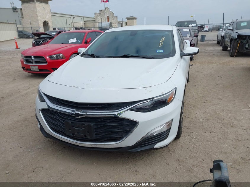 2021 CHEVROLET MALIBU FWD RS - 1G1ZG5ST6MF060657