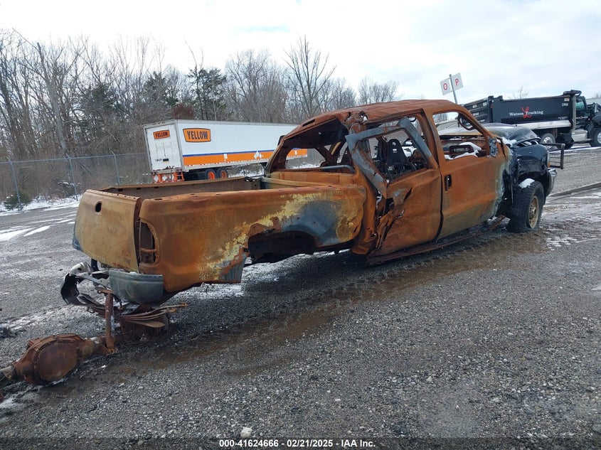 1FTNW21S13EA29868 2003 FORD F250 photo no. 4