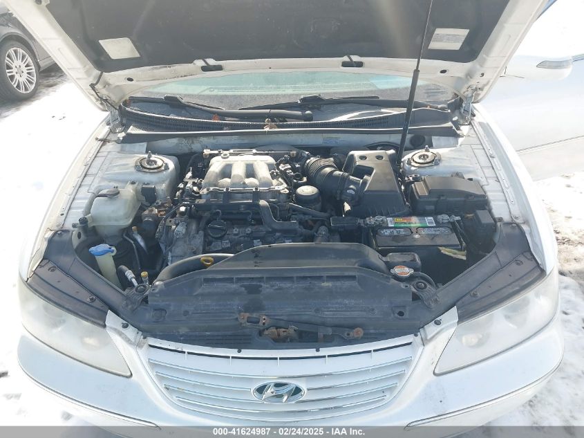 2008 Hyundai Azera Limited VIN: KMHFC46F38A292703 Lot: 41624987