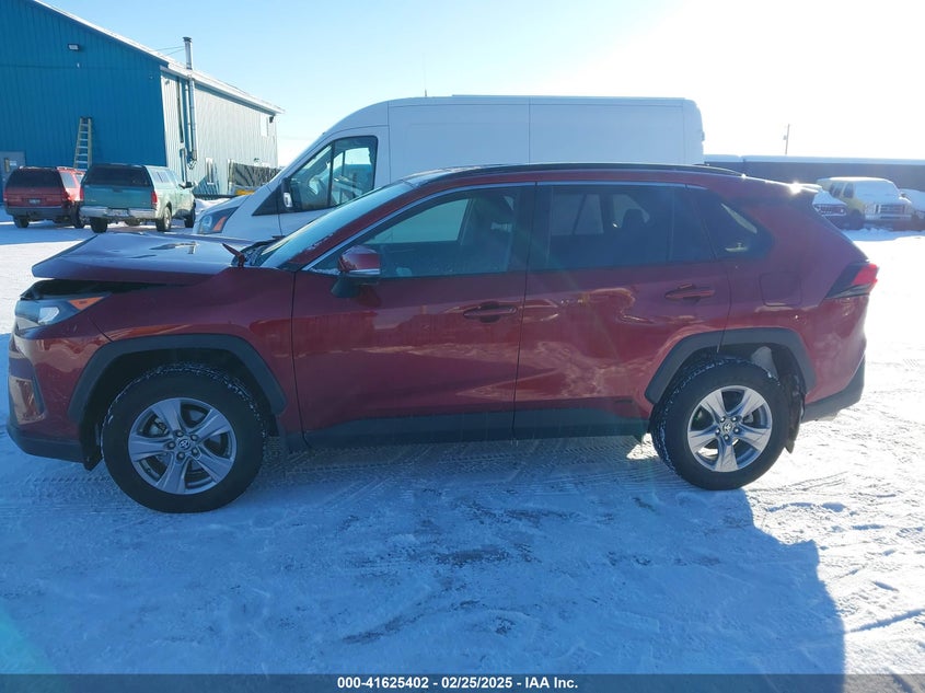 2022 TOYOTA RAV4 HYBRID LE - JTMMWRFV1ND147810
