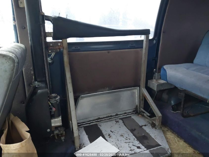 1987 Ford Econoline E150 Van VIN: 1FTDE14N8HHB81280 Lot: 41625488