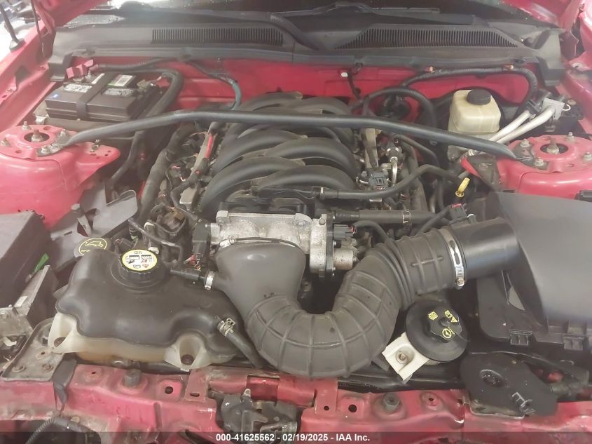 2006 Ford Mustang Gt VIN: 1ZVHT85H965137826 Lot: 41625562