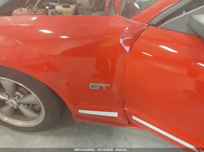 2006 Ford Mustang Gt VIN: 1ZVHT85H965137826 Lot: 41625562