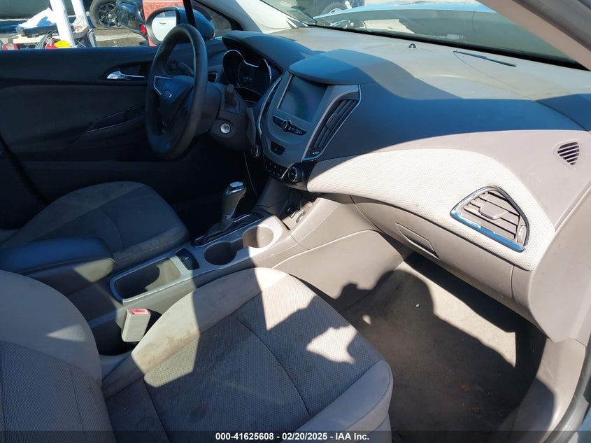 2017 CHEVROLET CRUZE VIN: 1G1BC5SMXH7179429