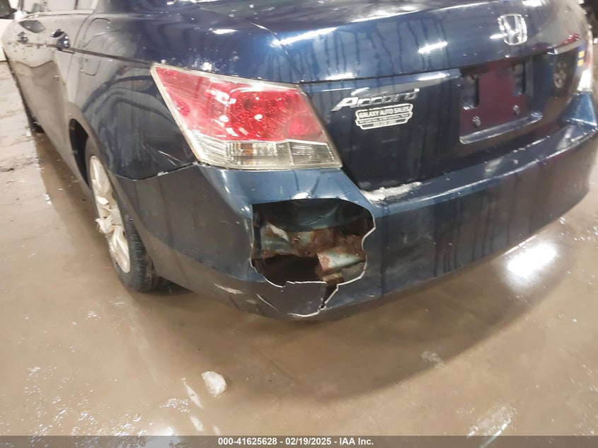 2009 HONDA ACCORD SDN VIN: 1HGCP26819A093542
