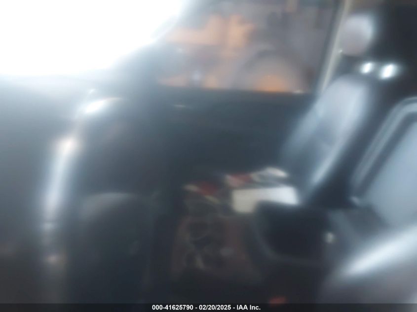 2011 Chevrolet Avalanche 1500 Ltz VIN: 3GNTKGE31BG317309 Lot: 41625790