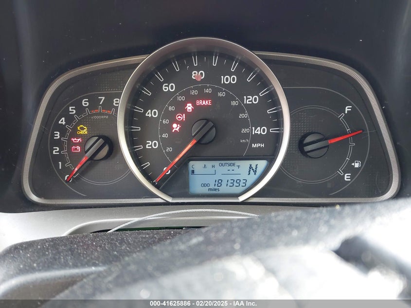 2015 TOYOTA RAV4 LE - JTMZFREV2FD069367