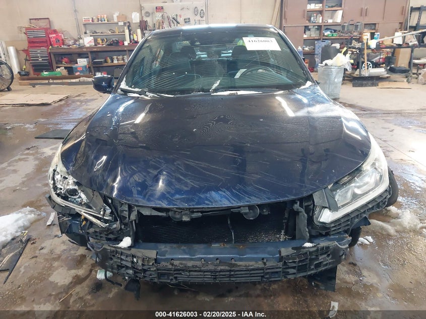 2017 HONDA ACCORD VIN: 1HGCR2F60HA219123