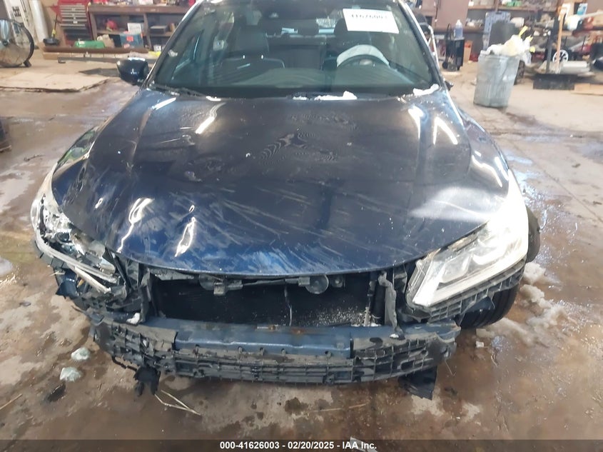 2017 HONDA ACCORD VIN: 1HGCR2F60HA219123