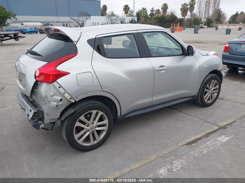 2014 NISSAN JUKE S - JN8AF5MR4ET359760