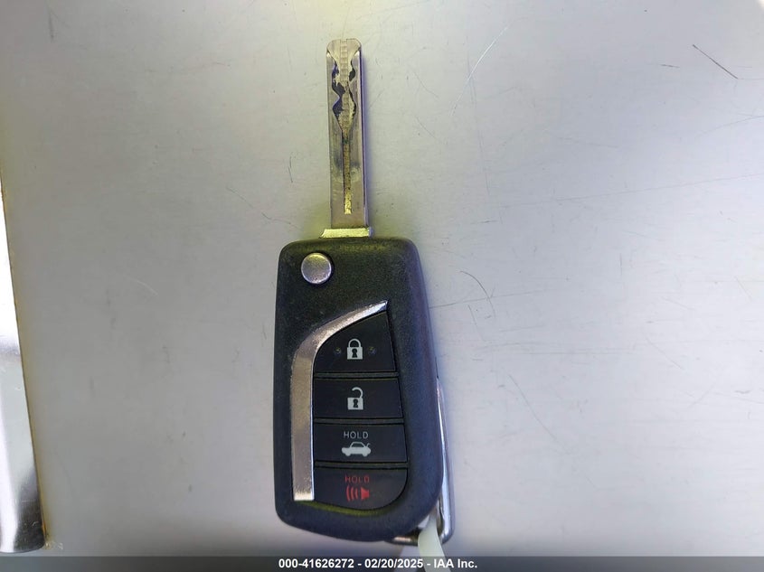 2021 TOYOTA CAMRY SE - 4T1G11AK6MU526029