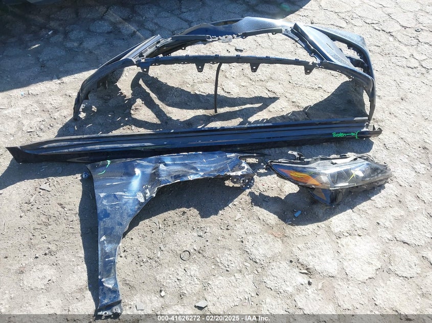 2021 TOYOTA CAMRY SE - 4T1G11AK6MU526029