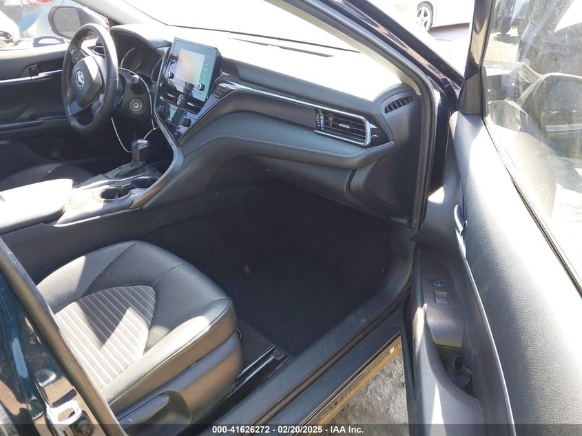 2021 TOYOTA CAMRY SE - 4T1G11AK6MU526029