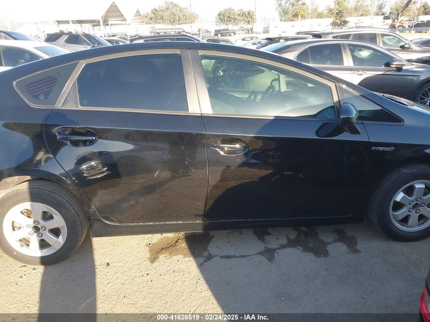 2014 TOYOTA PRIUS VIN: JTDKN3DU6E0361040