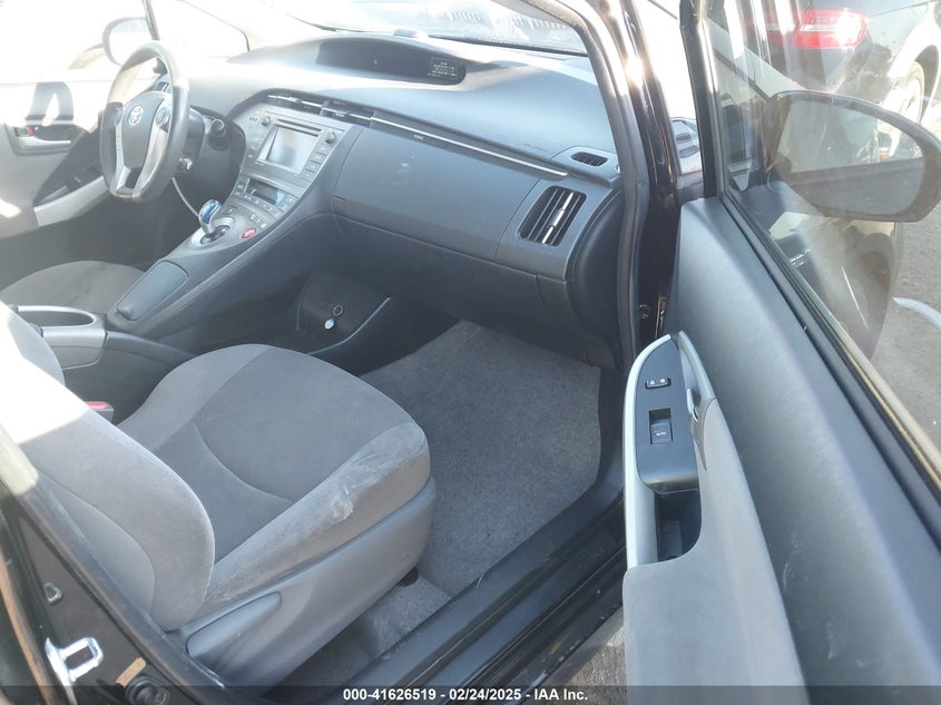 2014 TOYOTA PRIUS VIN: JTDKN3DU6E0361040