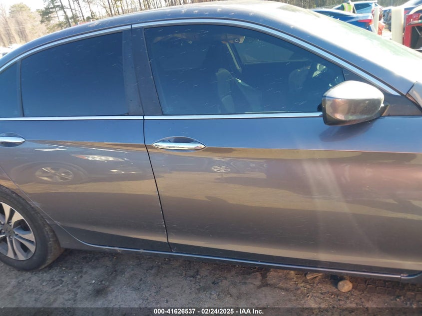 2015 HONDA ACCORD VIN: 1HGCR2F38FA229756