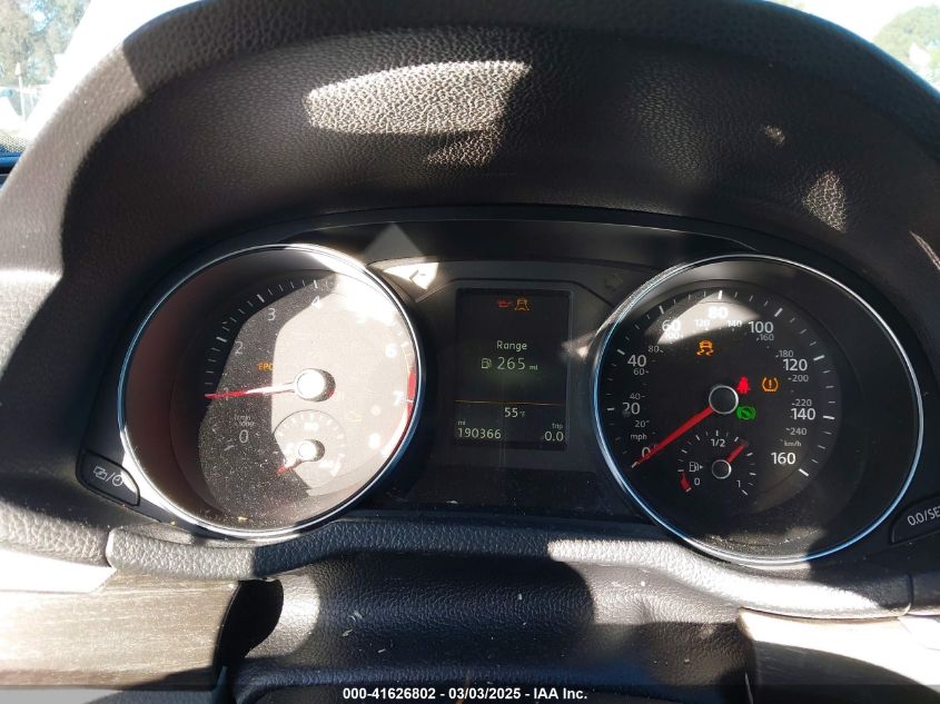 2018 Volkswagen Passat 2.0T Se VIN: 1VWBA7A33JC026032 Lot: 41626802