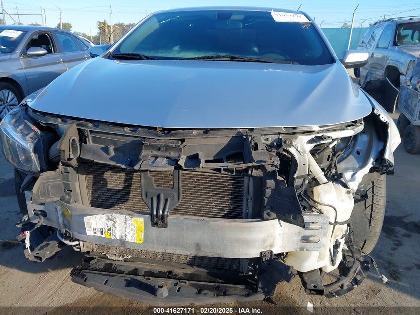 2018 CHEVROLET MALIBU VIN: 1G1ZD5STXJF248666