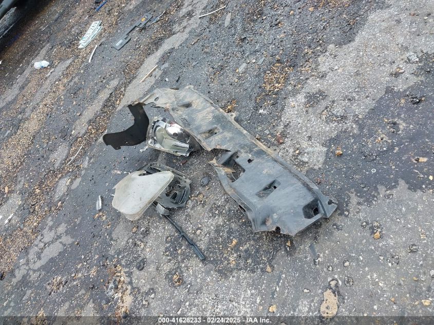 2004 Honda Cr-V Lx VIN: SHSRD68484U201795 Lot: 41628233