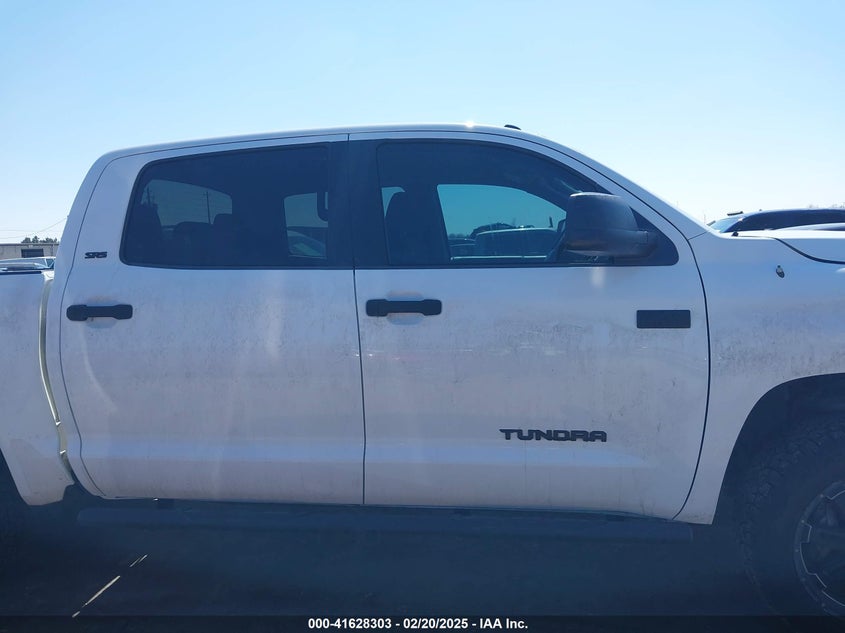 2014 TOYOTA TUNDRA SR5 5.7L V8 - 5TFDW5F12EX342397