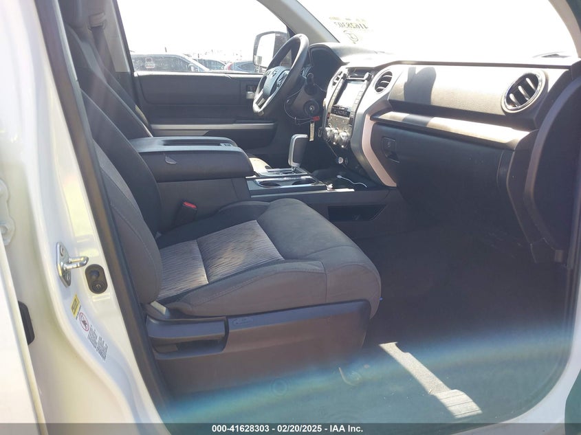 2014 TOYOTA TUNDRA SR5 5.7L V8 - 5TFDW5F12EX342397
