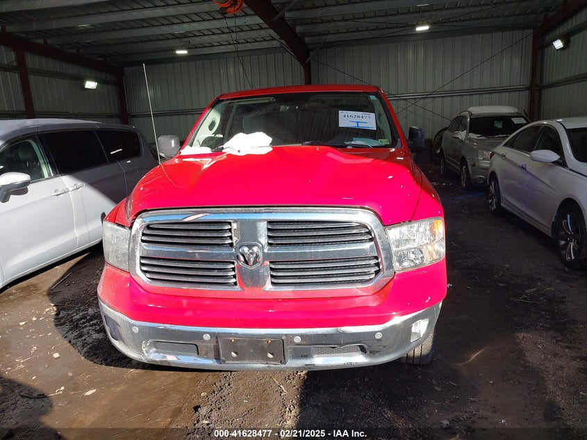 2019 RAM 1500 CLASSIC VIN: 1C6RR7TT8KS666825