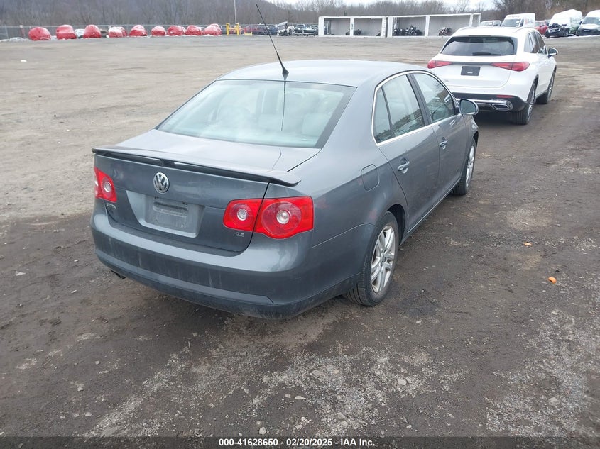 2007 VOLKSWAGEN JETTA VIN: 3VWEG71KX7M180389