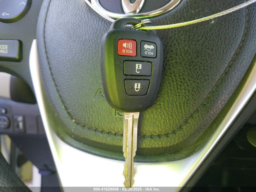 2019 Toyota Corolla Le VIN: 2T1BURHE5KC175774 Lot: 41629006