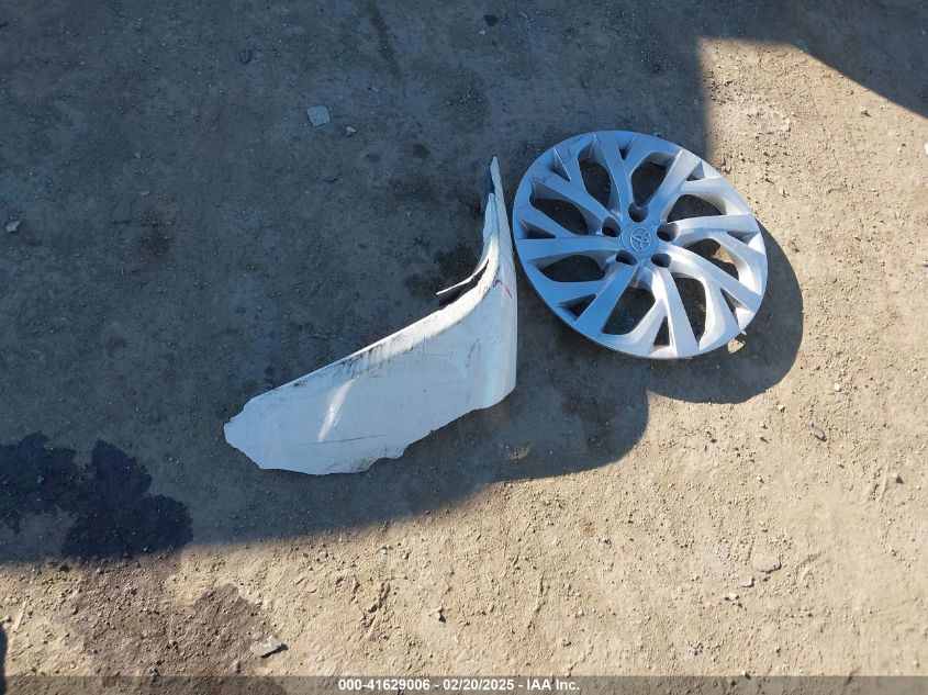 2019 Toyota Corolla Le VIN: 2T1BURHE5KC175774 Lot: 41629006